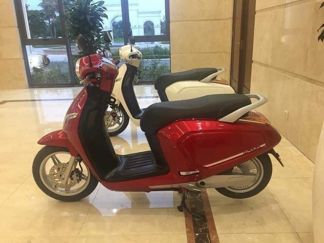 Mẫu xe máy điện đầu tiên của Vinfast lộ diện - ảnh 1