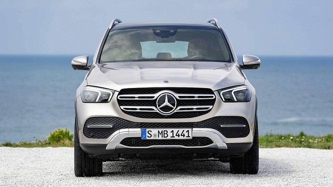 Mercedes-Benz GLE 2019 lộ diện với ngoại hình và nhiều công nghệ mới - ảnh 1