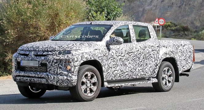 Mitsubishi tung hình ảnh đầu tiên về mẫu bán tải Triton mới - ảnh 1