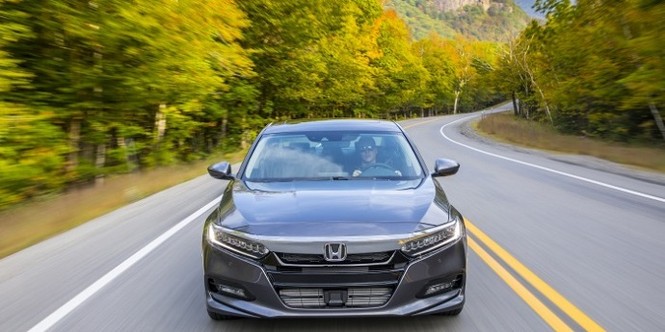 Honda triệu hồi hơn 230 nghìn xe Accord và Insight vì lỗi camera lùi - ảnh 1