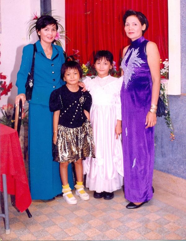 Lộ ảnh Mâu Thanh Thủy thời gày gò, đen nhẻm - ảnh 7