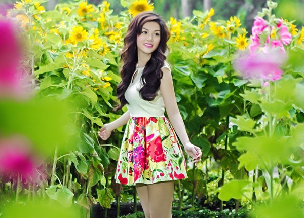 'Bà mẹ đơn thân' Oanh Yến ngực đầy gợi cảm - ảnh 5