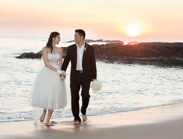 Ngọc Quyên và chồng đón hoàng hôn lãng mạn trên biển - ảnh 9
