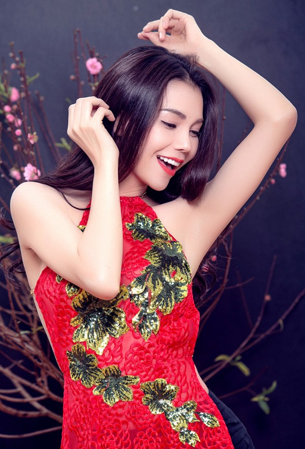 Trà Ngọc Hằng dịu dàng trong MV 'Câu chuyện đầu năm' - ảnh 4