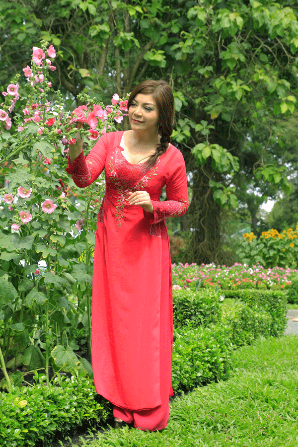 Xuân Nghi, Phan Ngọc Luân tình tứ du Xuân - ảnh 4
