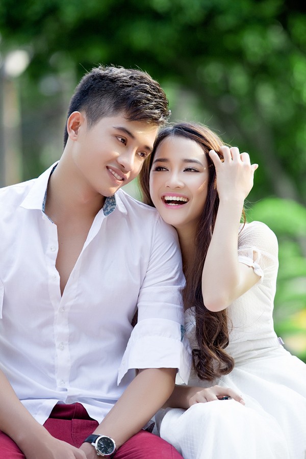 Hotgirl 'bánh giò' Nhã Phương tình tứ bên siêu mẫu Minh Quân - ảnh 2