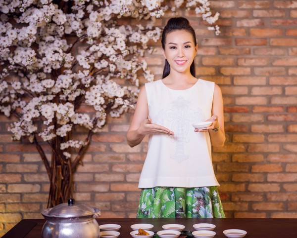 Hoa hậu Thu Hoài làm bà chủ nhà hàng ẩm thực - ảnh 5