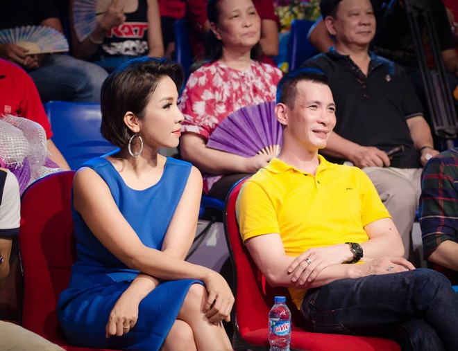 Hai diva Thanh Lam, Mỹ Linh đọ nhan sắc lộng lẫy - ảnh 8