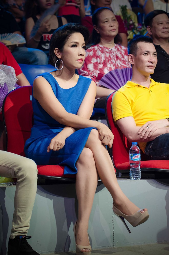 Hai diva Thanh Lam, Mỹ Linh đọ nhan sắc lộng lẫy - ảnh 7