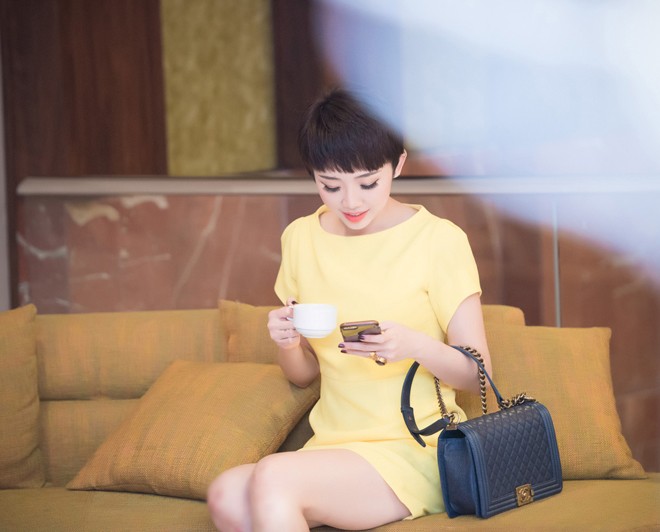 Tóc Tiên khoe vẻ gợi cảm ở Hà Nội - ảnh 6