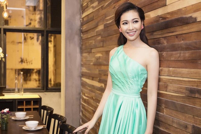 Dàn sao tới mừng Mai Phương Thúy mở nhà hàng - ảnh 7