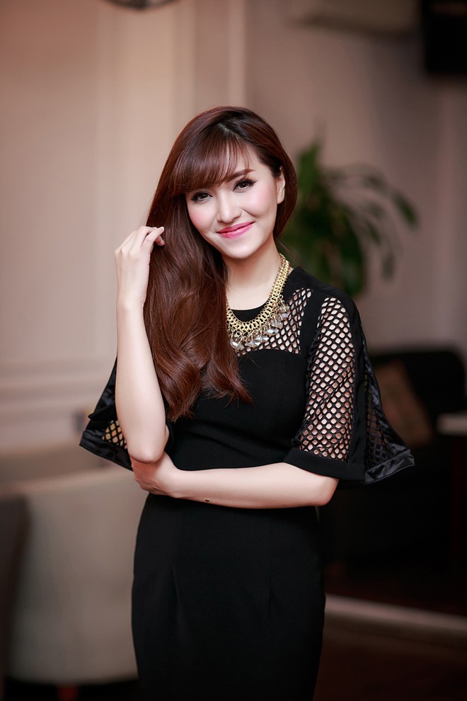 Bích Phương Idol nồng nàn, quyến rũ giữa thu Hà Nội - ảnh 10
