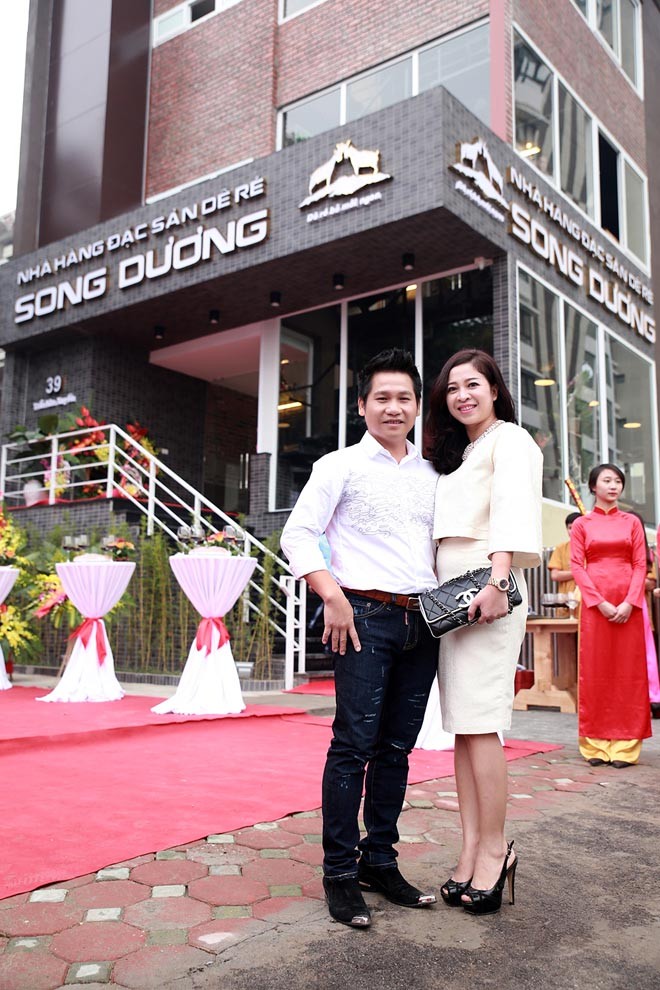 Thanh Lam, Anh Thơ rạng rỡ mừng Trọng Tấn làm ông chủ - ảnh 3