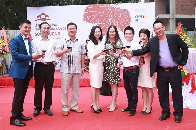 Thanh Lam, Anh Thơ rạng rỡ mừng Trọng Tấn làm ông chủ - ảnh 4