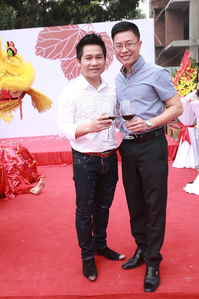 Thanh Lam, Anh Thơ rạng rỡ mừng Trọng Tấn làm ông chủ - ảnh 13