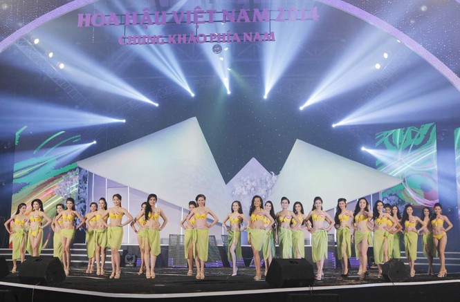 Tổng duyệt đêm chung khảo phía Nam Hoa hậu Việt Nam 2014 - ảnh 8