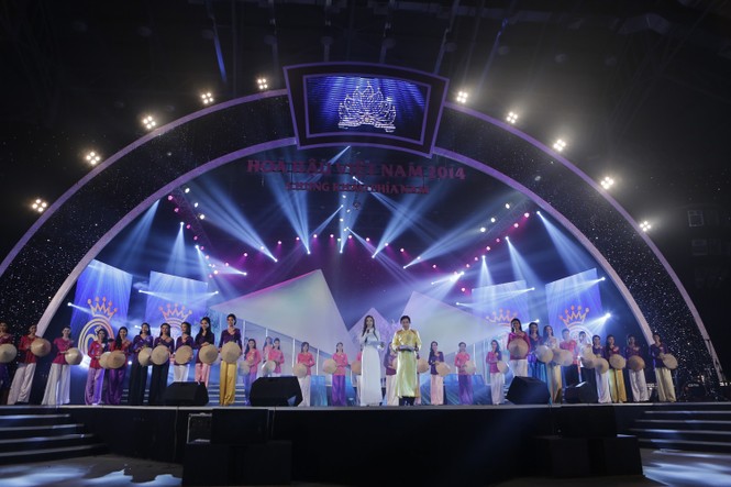 Tổng duyệt đêm chung khảo phía Nam Hoa hậu Việt Nam 2014 - ảnh 3