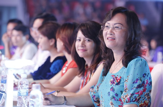 Tổng duyệt đêm chung khảo phía Nam Hoa hậu Việt Nam 2014 - ảnh 1
