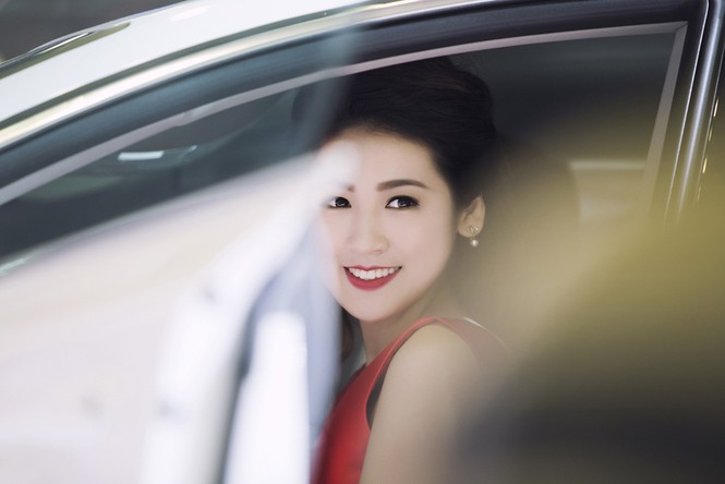 Á hậu Tú Anh lộng lẫy ở Hà Nội, Sài Gòn trong cùng 1 ngày - ảnh 6