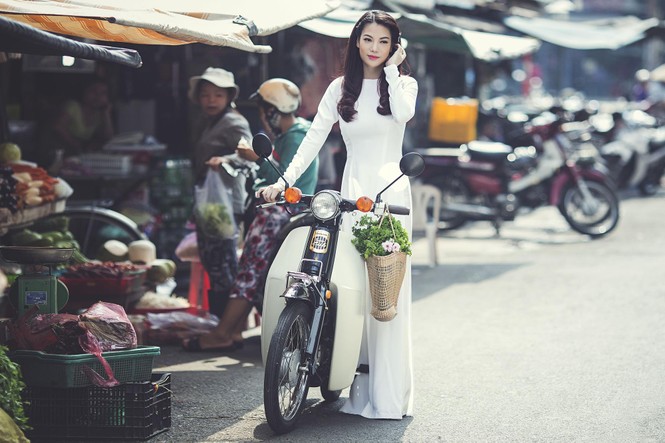 Có một Trương Ngọc Ánh dịu dàng nơi phố cổ Hà thành - ảnh 3