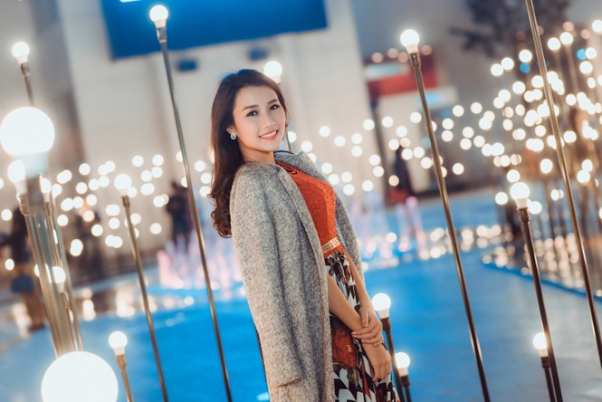 Người đẹp Thanh Tú rạng ngời đón Giáng sinh - ảnh 7