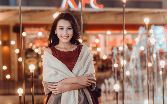 Người đẹp Thanh Tú rạng ngời đón Giáng sinh - ảnh 12
