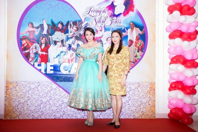 Hồ Quỳnh Hương hát nhạc kịch 'tầm cỡ' Hollywood - ảnh 4