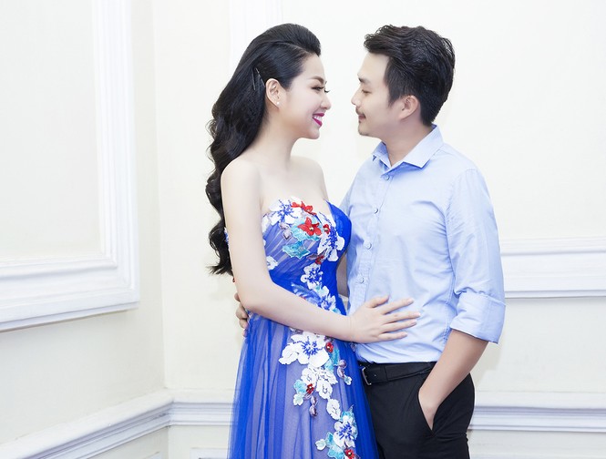 Lê Khánh xuất hiện gợi cảm cùng chồng sau lễ cưới - ảnh 8
