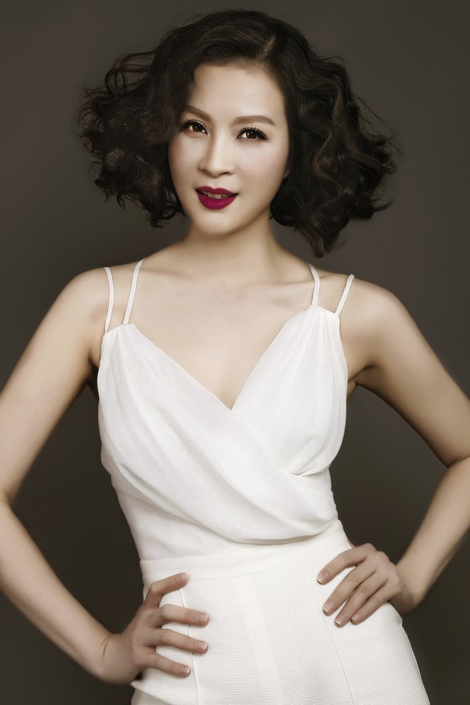 MC Thanh Mai quyến rũ đến 'ngỡ ngàng' với jumpsuit - ảnh 10