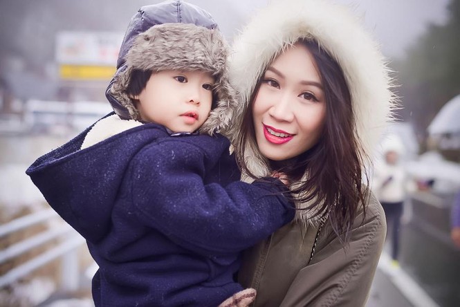 Dương Thùy Linh hạnh phúc bên chồng con ở Nhật - ảnh 2