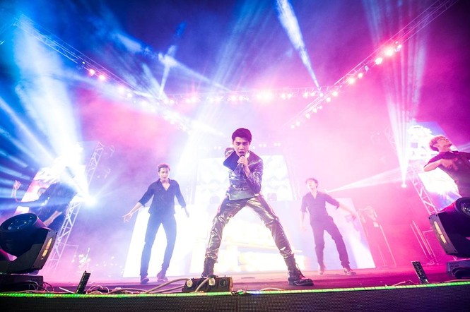 đại nhạc hội Hot Summer Sound Fest - ảnh 11