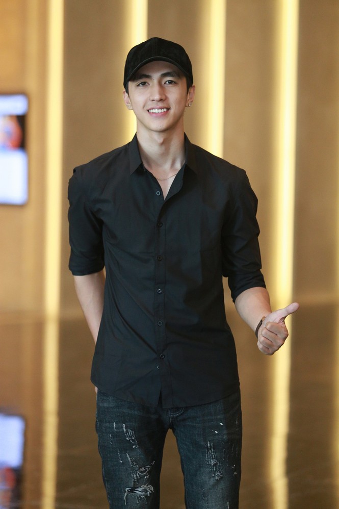 Mỹ Linh thanh lịch, quyến rũ - ảnh 8