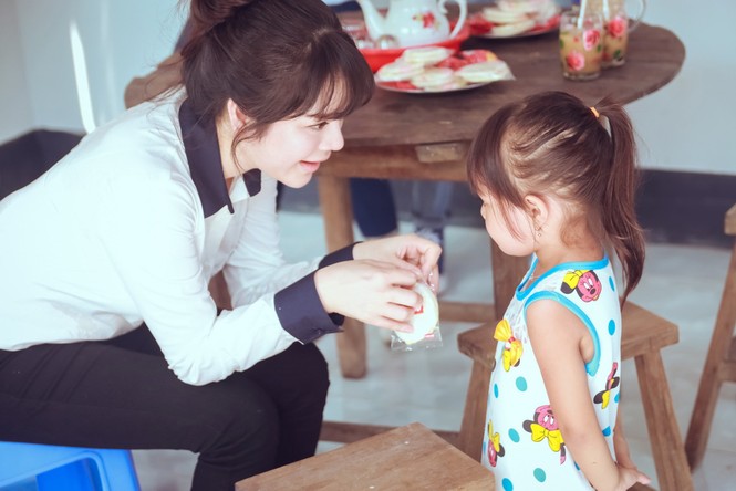 Lý Nhã Kỳ tài trợ 100 triệu xây nhà tình thương - ảnh 6