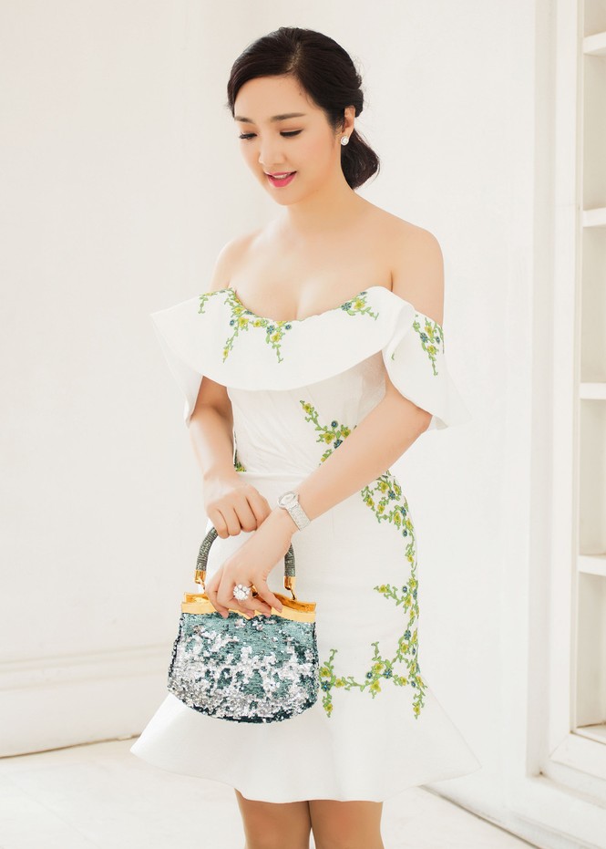 Giáng My quyến rũ ở tuổi 43 - ảnh 4