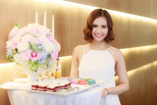 á hậu thụy vân - ảnh 6
