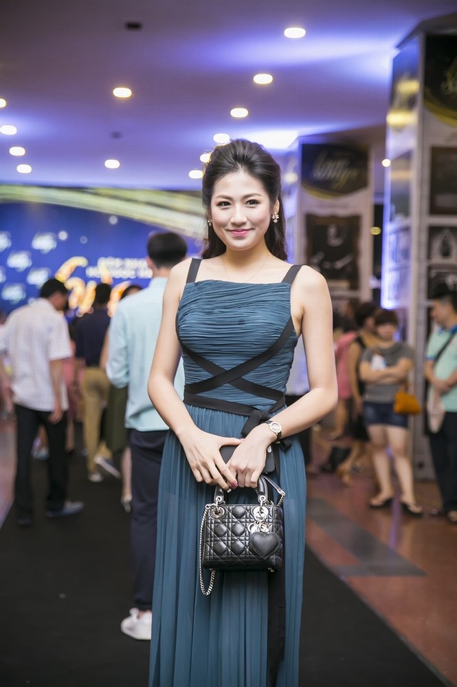 Phạm Hương, Lan Khuê thân thiết ở show Hà Hồ - ảnh 8