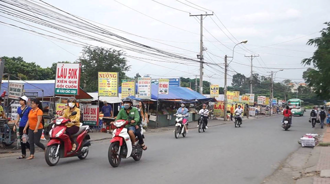 Những khu chợ giá rẻ nhất Sài Gòn - ảnh 4