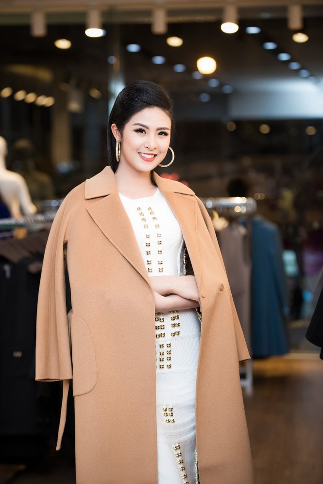 Ngọc Hân, Huyền My diện đồ phong cách giữa trời giá rét - ảnh 1