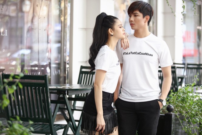 Tim - Trương Quỳnh Anh diện đồ đôi 'cực chất' dạo phố Hà Nội - ảnh 2