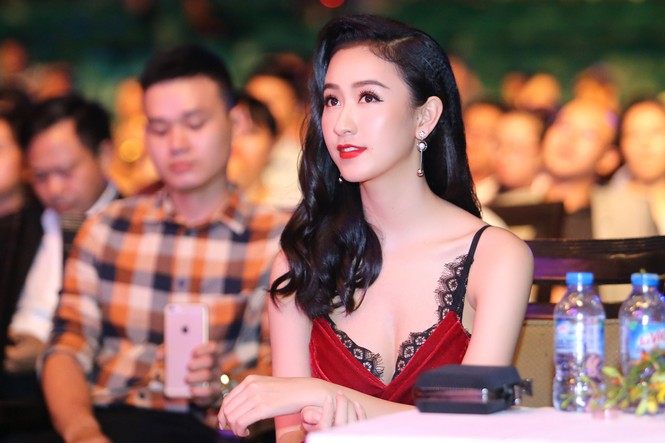 Người đẹp Hà Thu, Diệu Linh gợi cảm với sắc đen - đỏ - ảnh 8