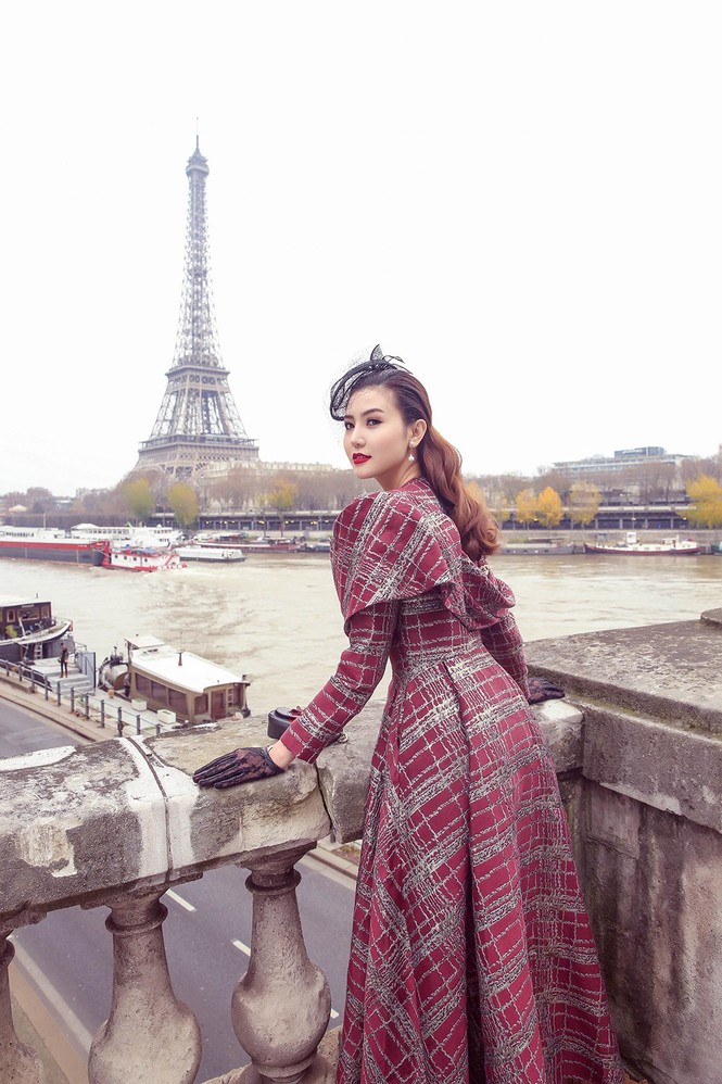 Ngọc Duyên sang chảnh dạo phố Paris trước show Victoria’s Secret 2016 - ảnh 2