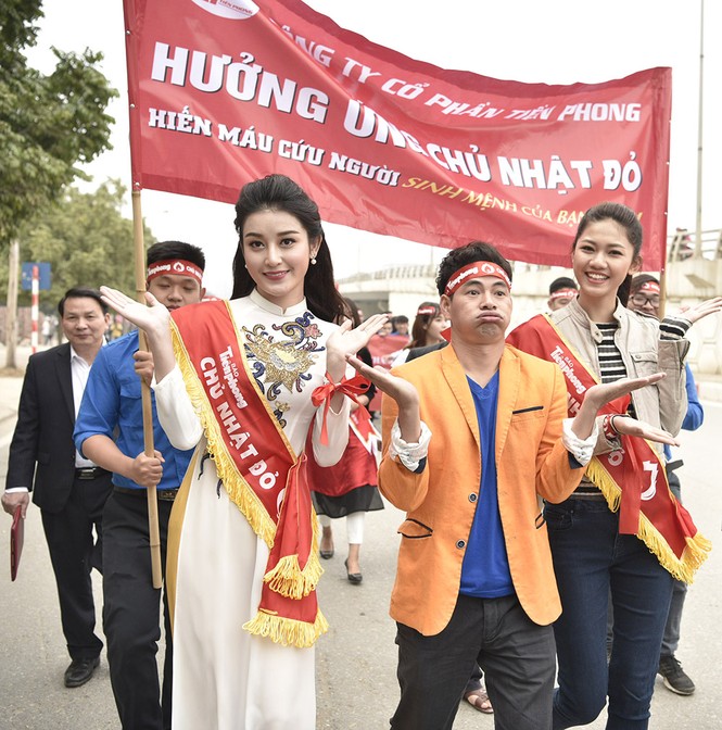 Chủ Nhật Đỏ 2017, Báo Tiền Phong - ảnh 6