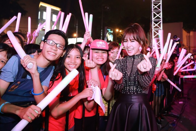 Hari Won tất bật chạy show sau khi kết hôn - ảnh 7