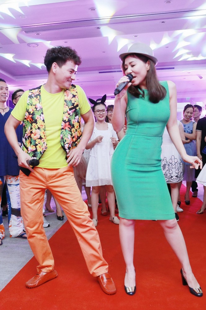 Xuân Bắc, MC Phan Anh hào hứng múa phụ hoạ cho Thu Minh - ảnh 8