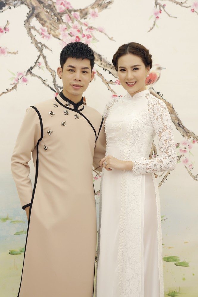 Á hậu Huyền My cá tính giữa dàn người đẹp diện áo dài - ảnh 6