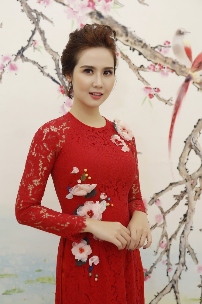 Á hậu Huyền My cá tính giữa dàn người đẹp diện áo dài - ảnh 9