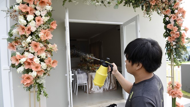 Những hình ảnh độc quyền về đám cưới Hoa hậu Thu Thảo - ảnh 16