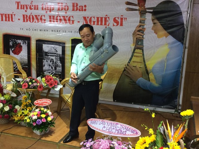 Nhiều kỷ lục gia tham dự Lễ ra mắt sách của nhà báo Hà Đình Nguyên - ảnh 2