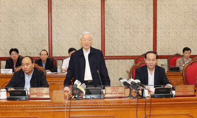 Bộ Chính trị làm việc với Ban Thường vụ Thành ủy Hà Nội - ảnh 1