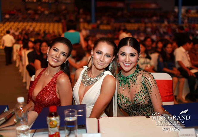 Giáng My hội ngộ Lý Nhã Kỳ trên ghế giám khảo bán kết Miss Grand - ảnh 6